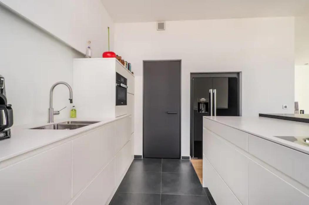 Appartement Large Penthouse - Private Parking - In A Beautiful Domain à Anvers Extérieur photo